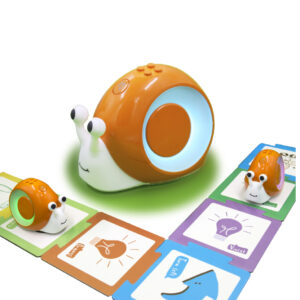 ชุดหุ่นยนต์สำหรับเด็ก พร้อมบัตรโปรแกรมคำสั่ง Qobo ของแบรนด์ RoboBloq หุ่นยนต์หอยทาก